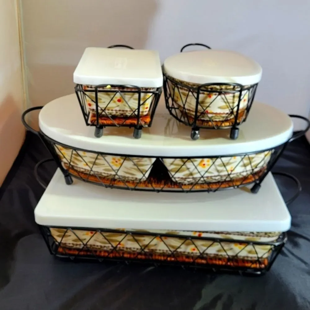 BRAND NEW TEMP-TATIONS PRESENTABLE OVENWARE BY TORA
